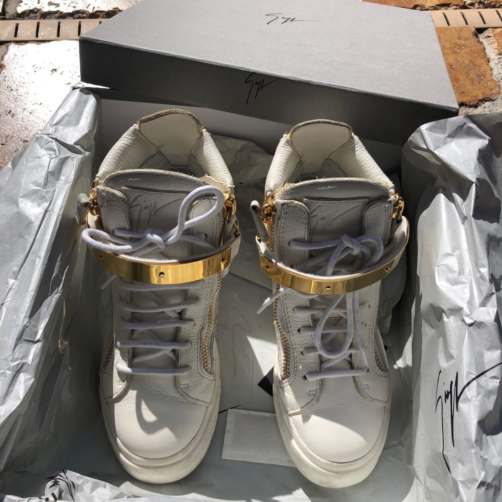 Guiseppe Zanotti sneakers